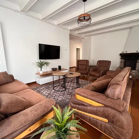 Apartment Grand 120 M2, 3 Chambres, 6 Pers, 15 Min De Strasbourg Schiltigheim